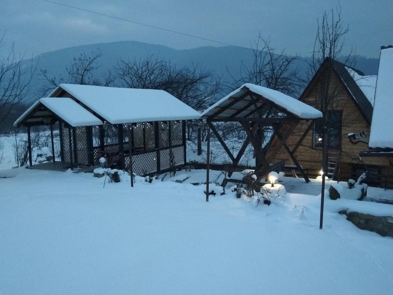 Отель Goryanka Яремча Экстерьер фото