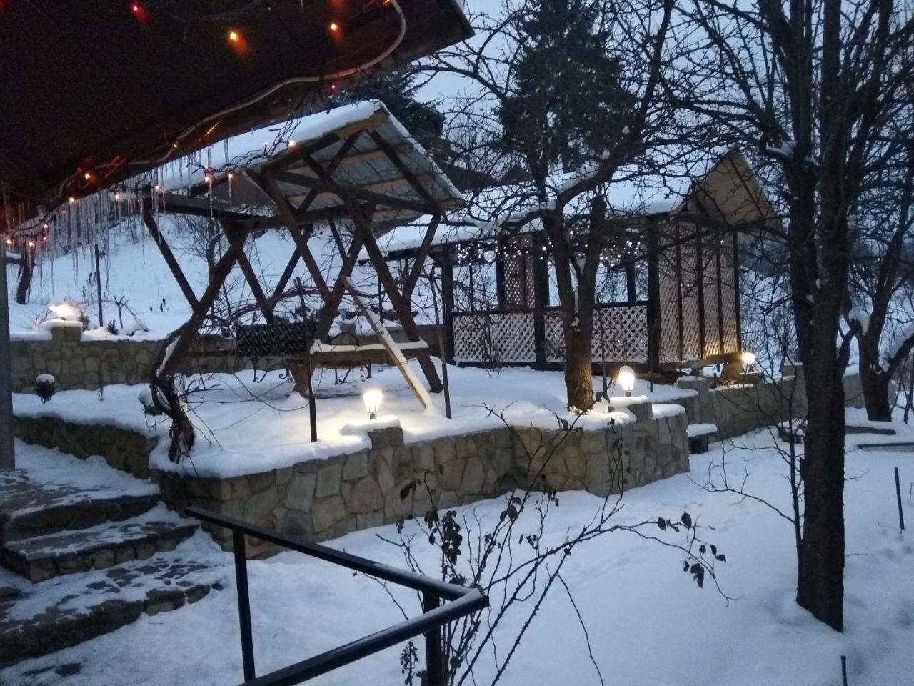 Отель Goryanka Яремча Экстерьер фото